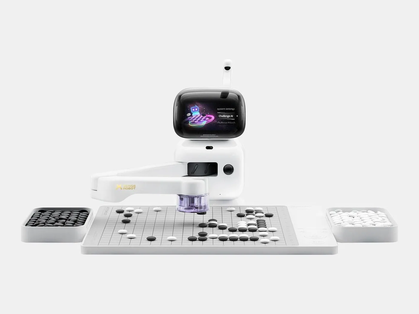 SenseRobot Go robotic board game